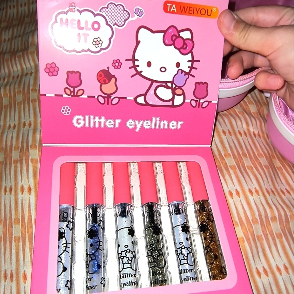 Hello Kitty Pink Glitter Eyeliner
